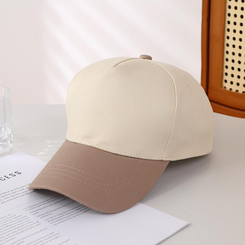 Унисекс бейсболка с цветовыми блоками: Стильная пятипанельная шляпа от солнца хаки