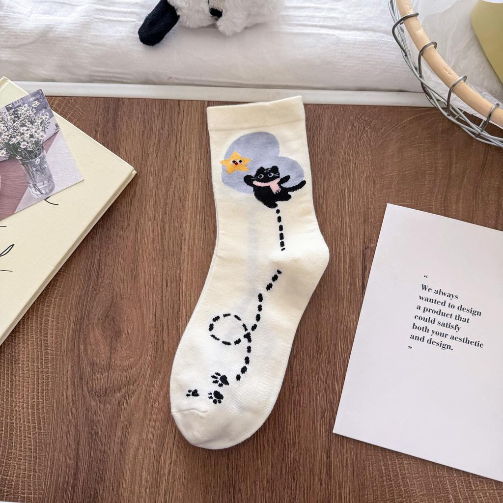 Illustration Puppy Socks Milk White Girls Sports Socks Korean Dachshund Dog Cream Cute Medium Tube Socks