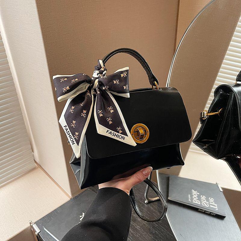 

2025 Retro Korean Style Trendy Women s Versatile Small Handheld Shoulder Crossbody Bag Standard чёрный