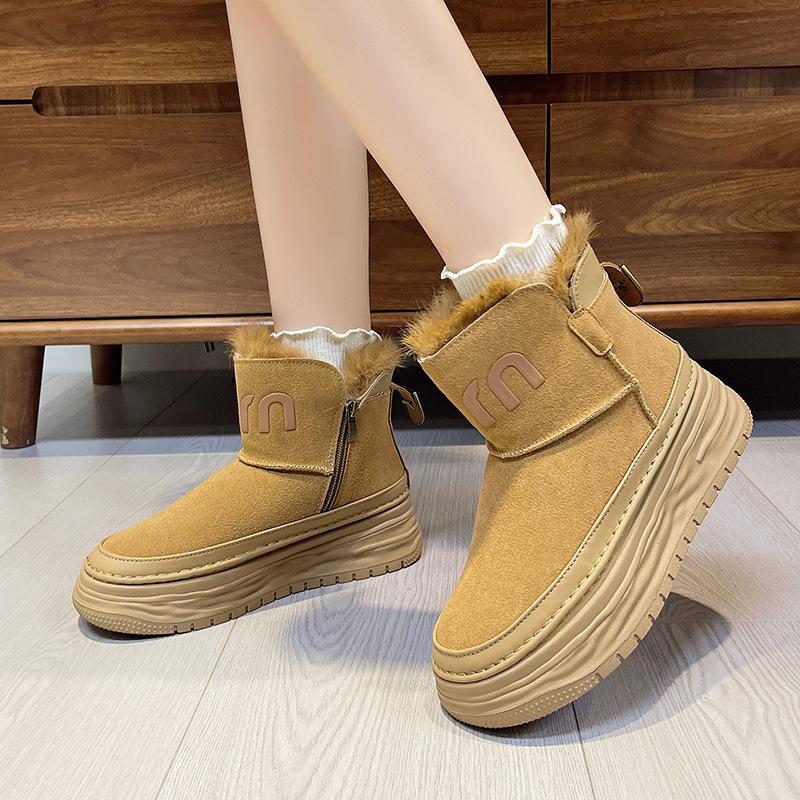 Fur integrated thick-soled snow boots women's 2025 winter piled thickened cotton boots non-slip Northeast snow cotton shoes casual