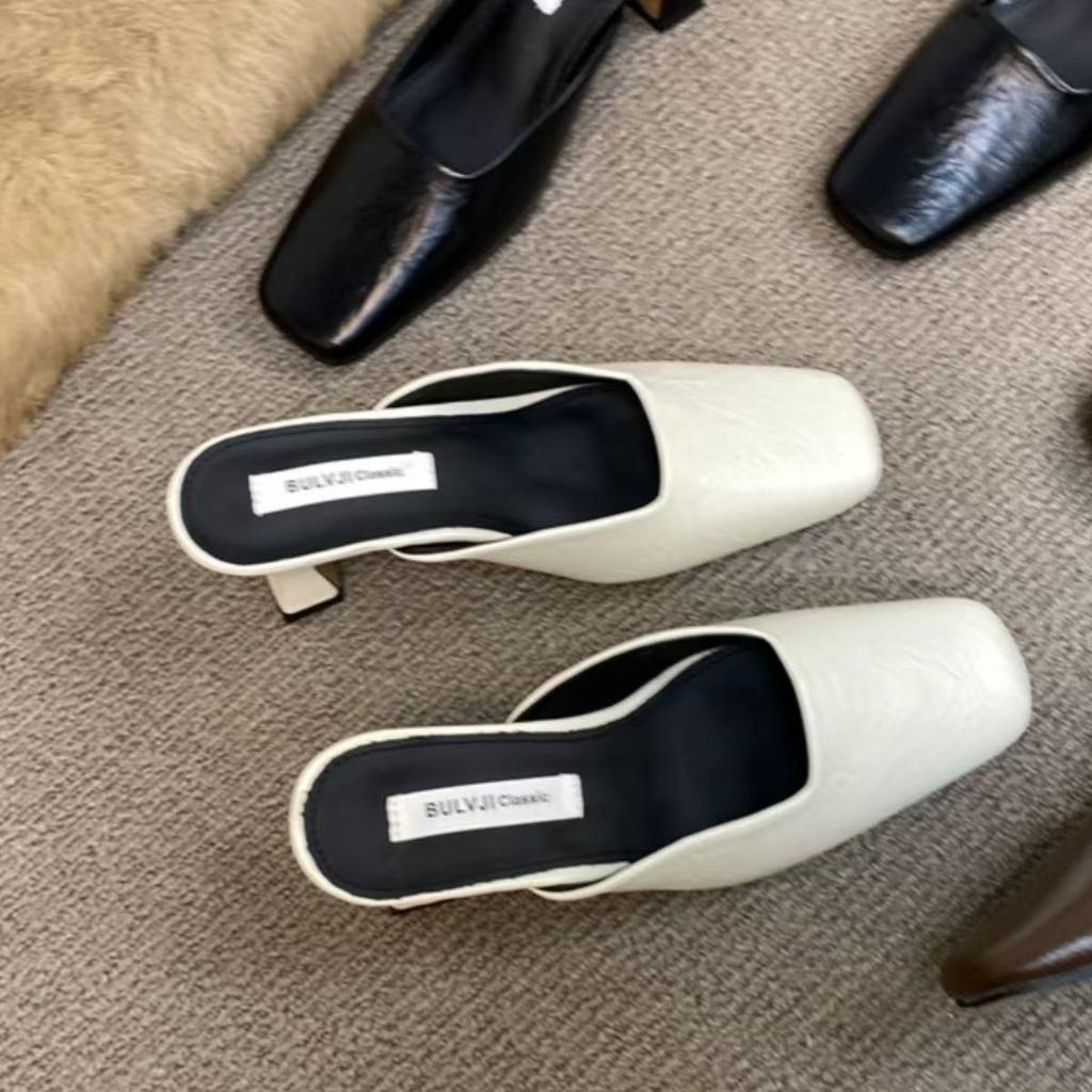 Französischer Feen-Temperament Damen Sandalen mit dickem Absatz Frühling und Sommer tragen neue 2025 Halbschuhe Mules High Heel