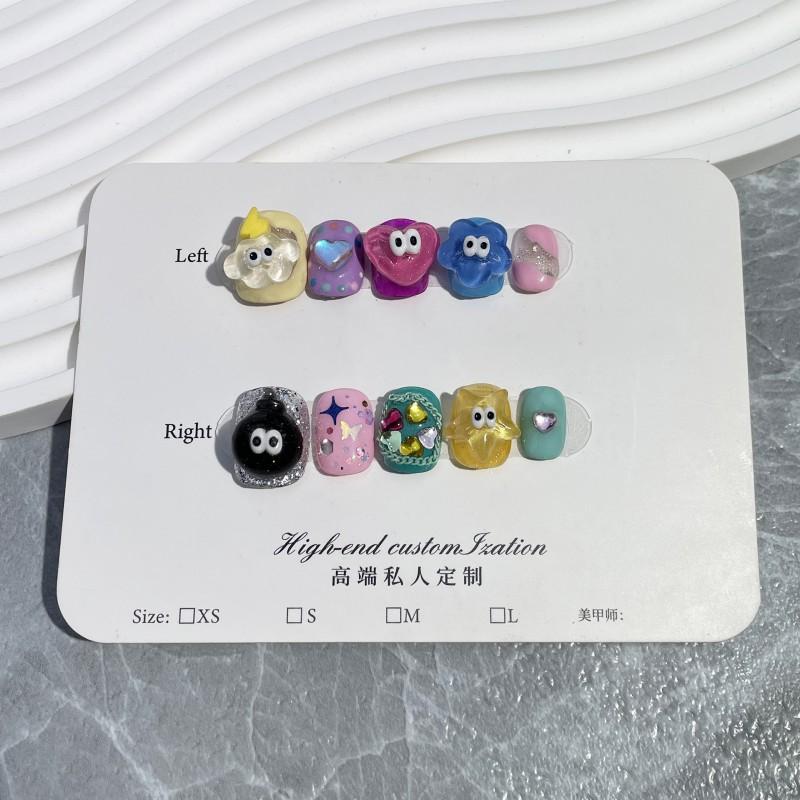 Cute Cartoon Press-On Nails Short Round Style Handmade Nail Tips Girls Women Sweet Playful Eye Design