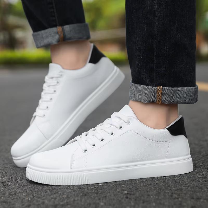 Spring Leather Casual Shoes Men Fashion Design Brown Sneakers for Men Outdoor Non-slip Flat Men's Skateboard Shoes Man Sneakers