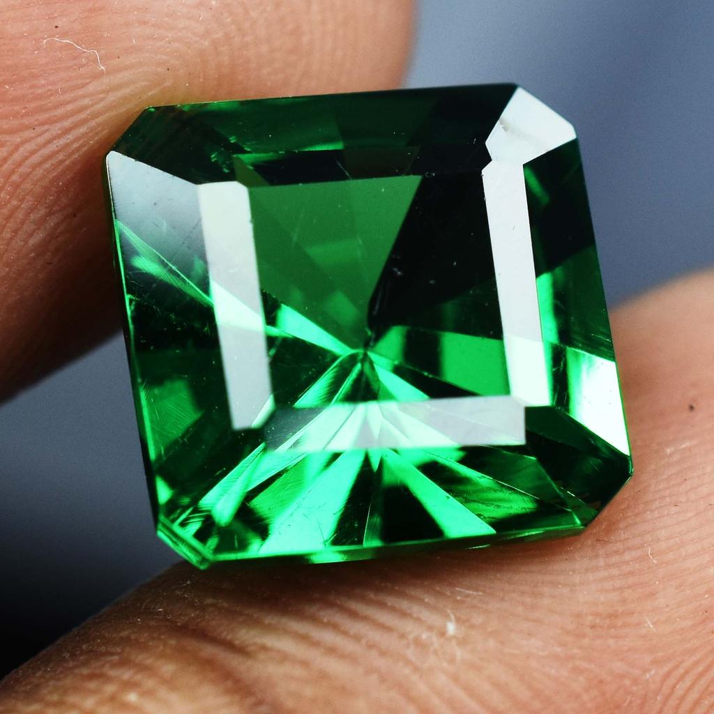 Natural Green Garnet 10ct Square Cut Flawless Certified Loose Gemstone