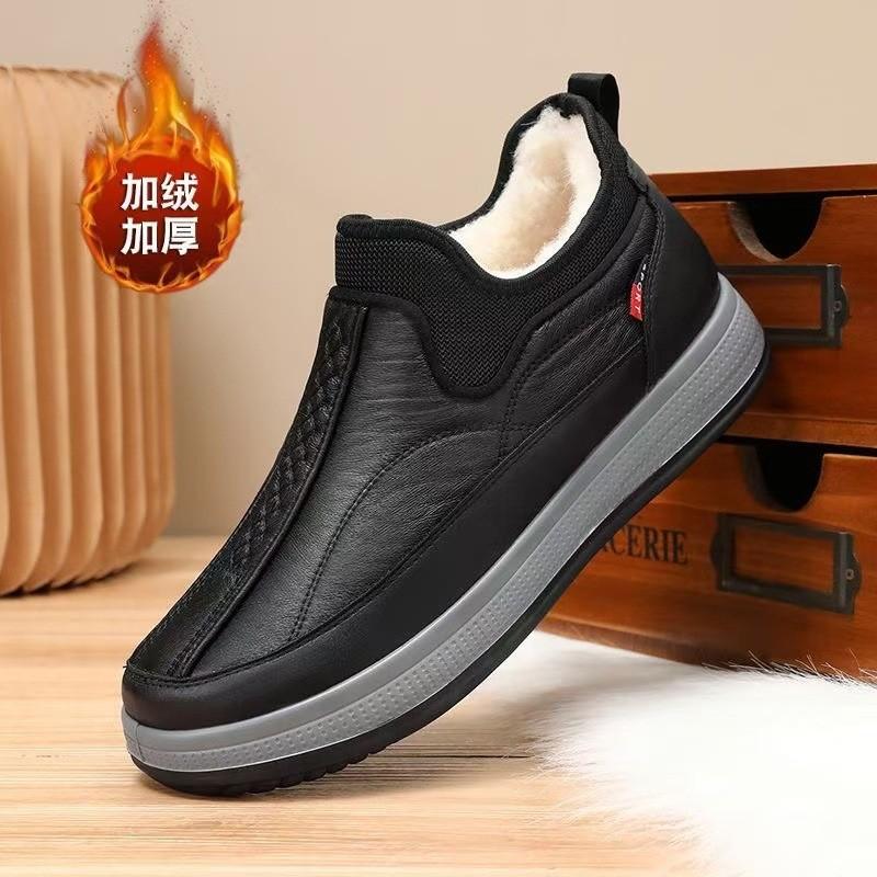 Manufacturer's winter 2024 new men's cotton shoes, piled and thickened one-pedal men's shoes, non-slip and wear-resistant snow boots