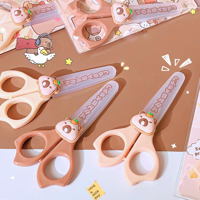 2 ks Kreslená kapybara Dětské nůžky Učební psací potřeby Ručně vyráběné Nůžky na stříhání papíru Bezpečné Nůžky na stříhání papíru