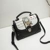 Luxurious European And American Fashion Large Handbag Shoulder Bag With Retro Printing