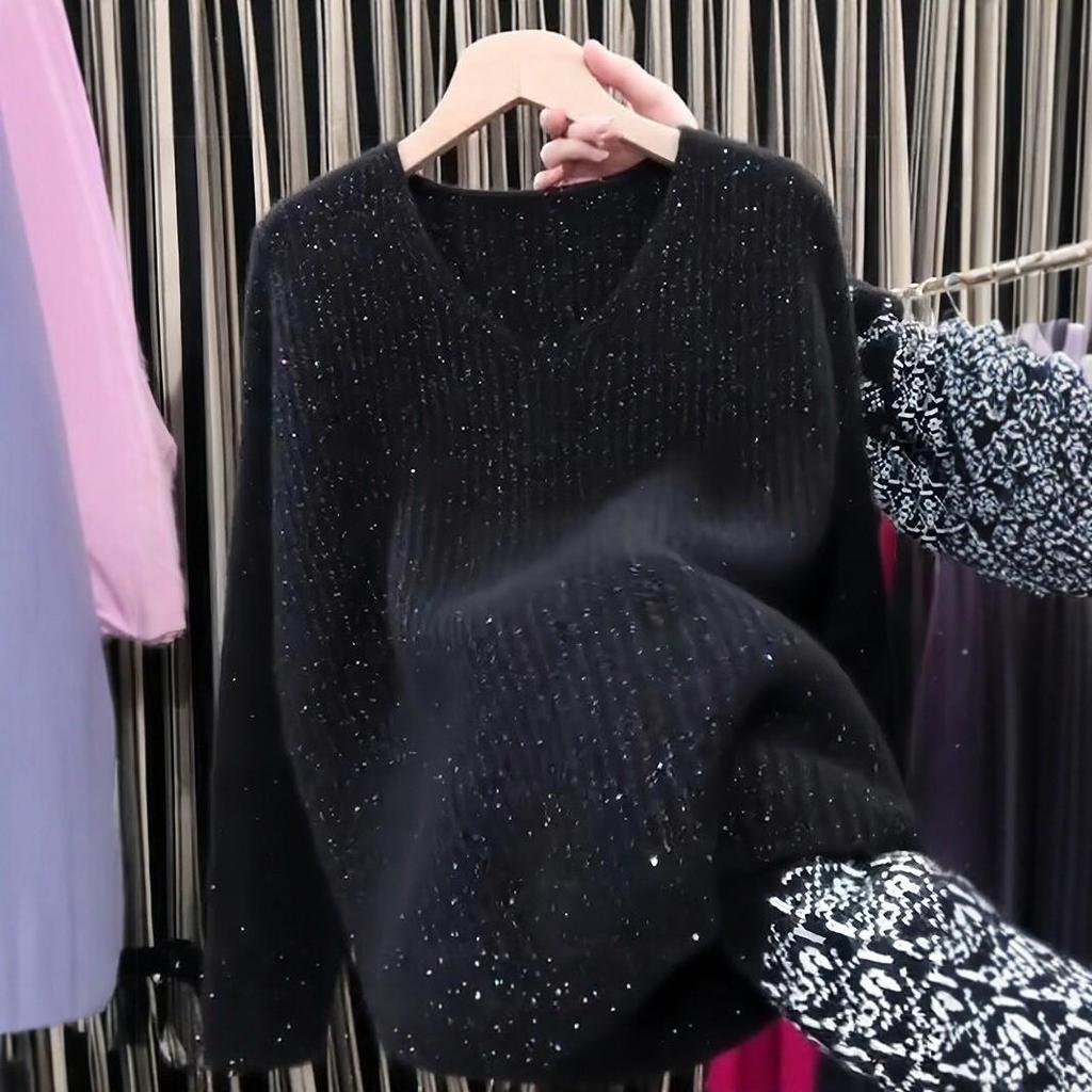 2026 Autumn Fine Glitter V-Neck Sequined Knitwear Sweater - Stylish Lazy Black Edition for Women