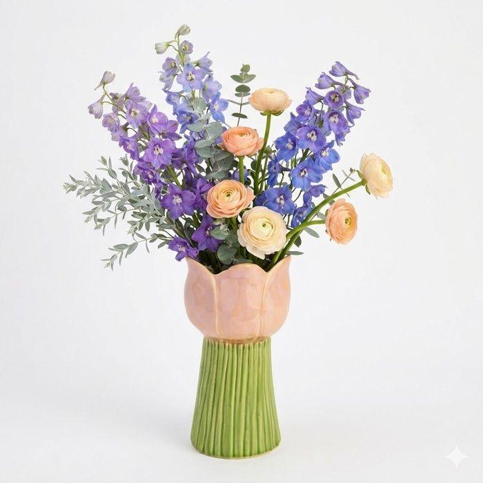 Vase tulipe en porcelaine 9 x 18 cm rose