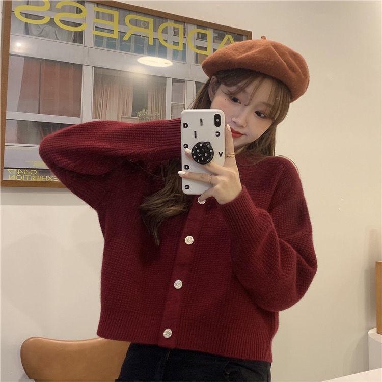 Spring Retro Petite Knitted Cardigan – Women's Short Round Neck Sweater with Hong Kong Style