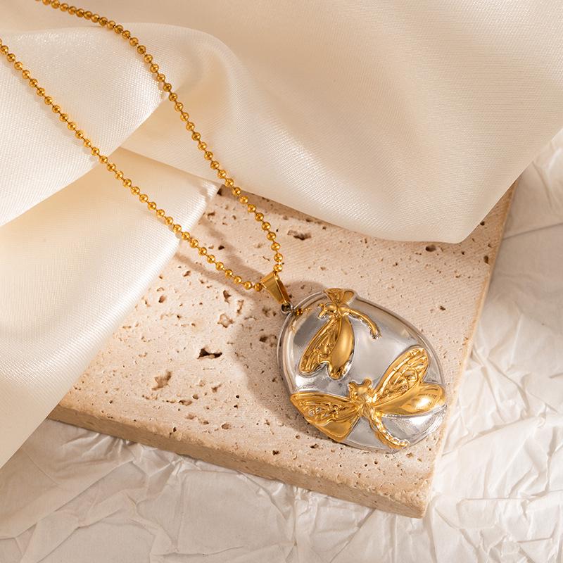 Luxury Heart Flower Stainless Steel Clavicle Necklace