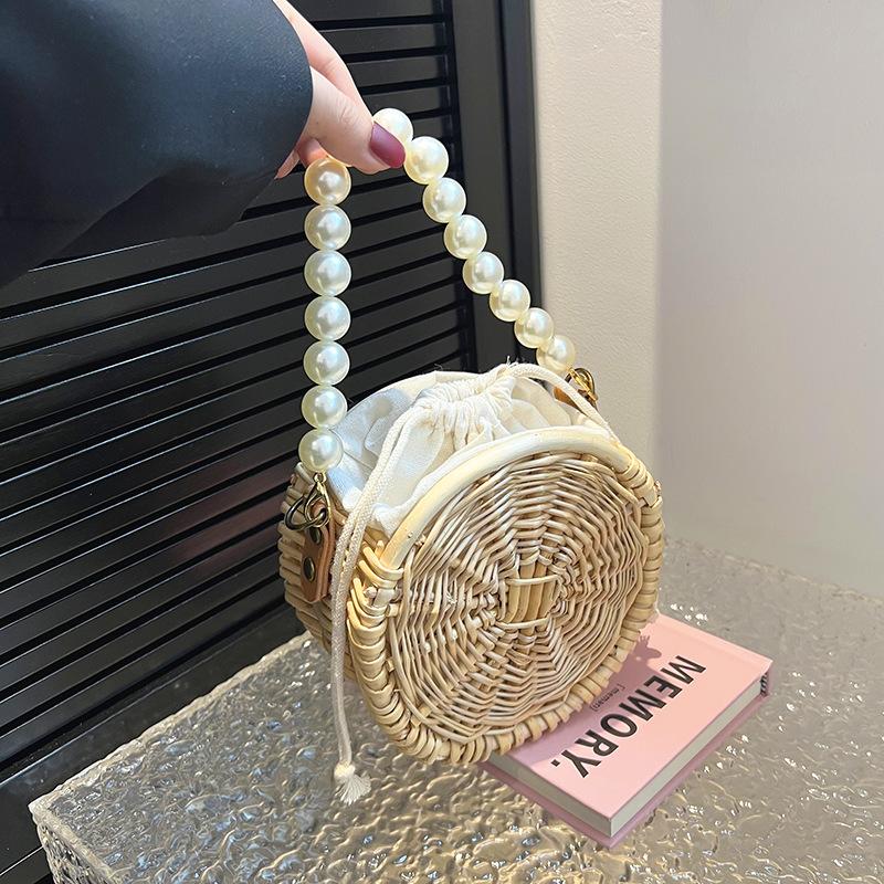 Rattan Bag Female Summer Straw Bag Cute Pearl Chain Shoulder Bag Braided Small Round Bag