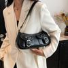 Stilvolle Damen Unifarben Achseltasche Elegante Schwarze Steampunk Schulterhandtasche mit Verstellbarem Kettenriemen Perfekt für den Täglichen Gebrauch KTB