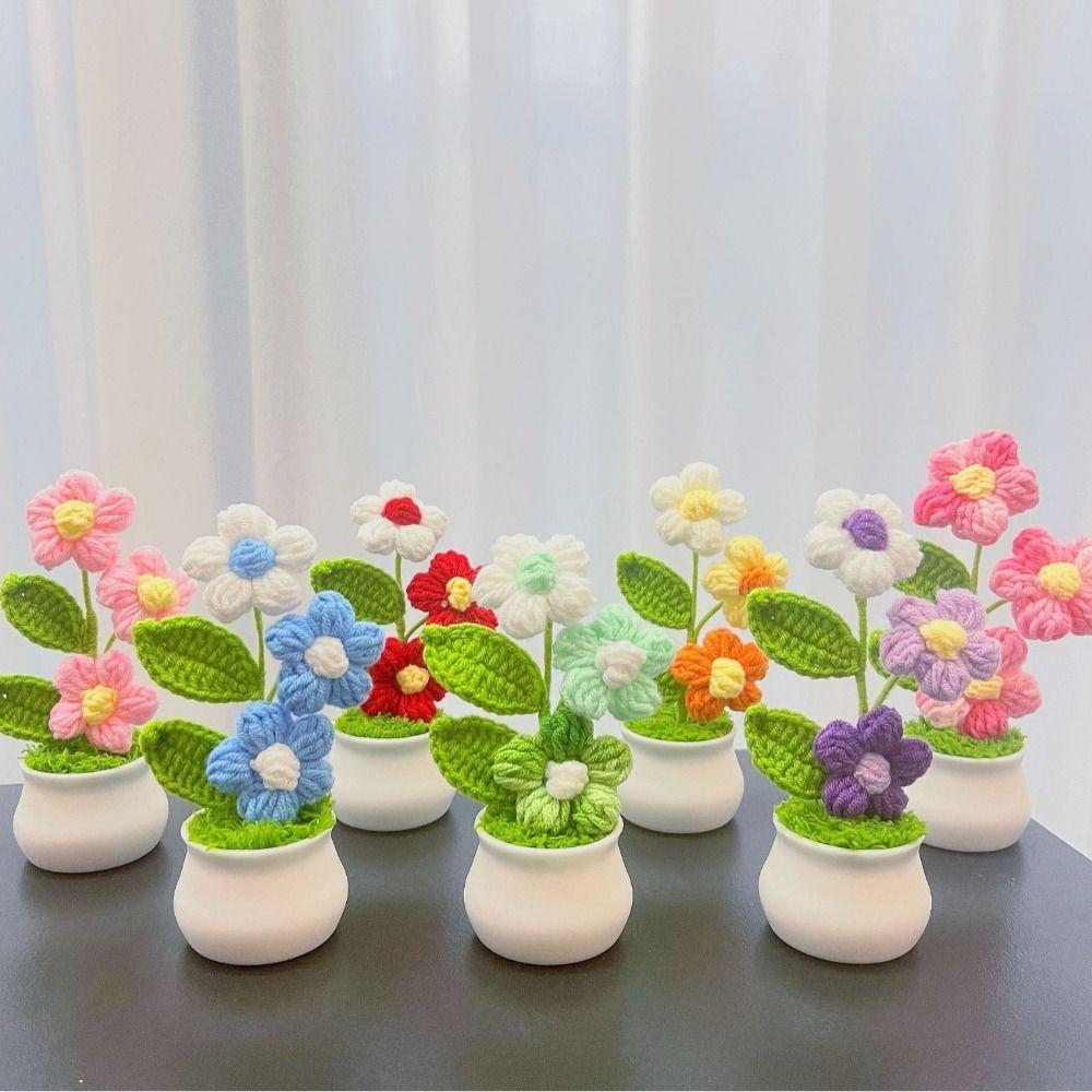 New Mini Crochet Flower Potted DIY Handwoven Artificial Flowers Pot Crochet Potted Rose Flower Home Decor