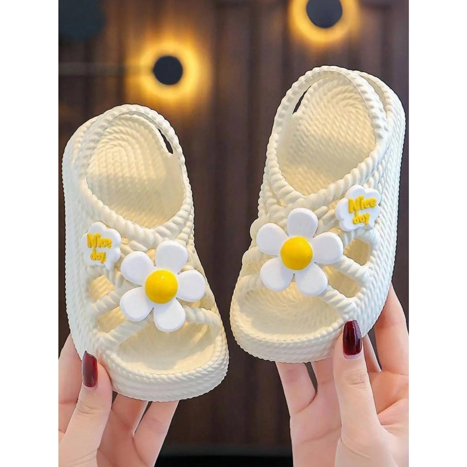 

Summer EVA Anti-slip Soft Sole Sandals with Flower Pattern for Girls, Suitable for Indoor and Outdoor Use 26-27