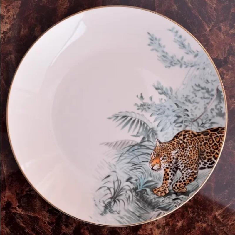 Nádobí Zvířata deštného pralesa, Jídelní talíře z kostního porcelánu, Plochý dezertní podnos, Talíř na dort, Šálek s podšálkem, Domácí kuchyňské potřeby