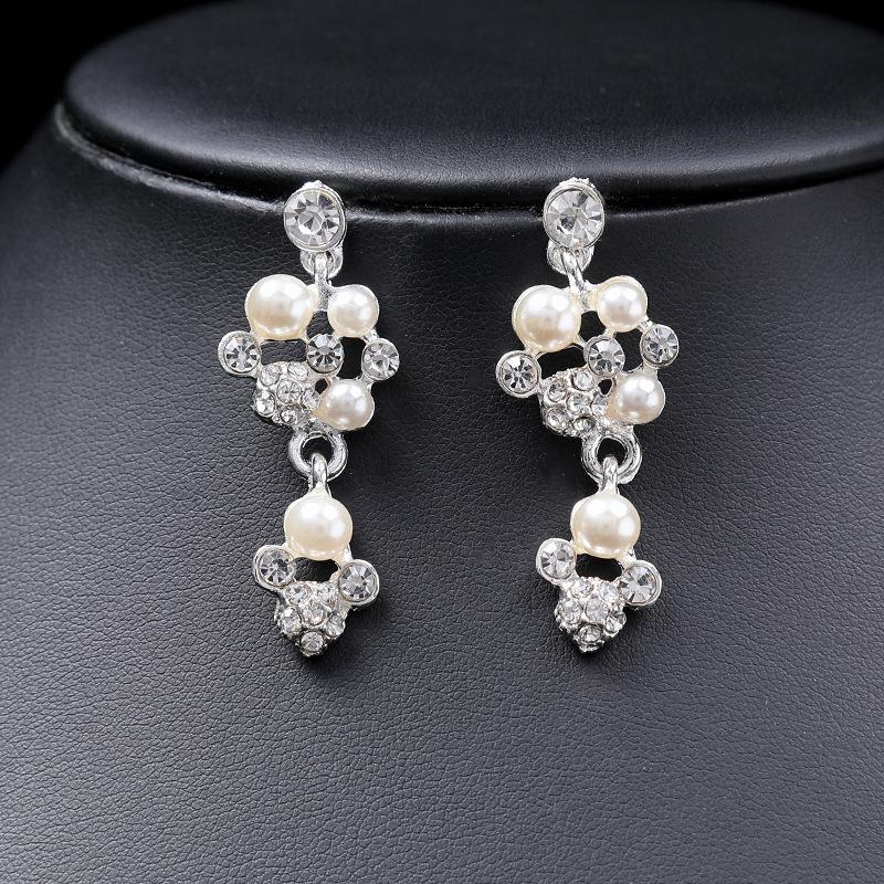 3pcs Zircon Necklace Set for Women Light Luxury Euro Versatile Layering Chains Sweater Bone Lock Alloy Bridal Zircon Set