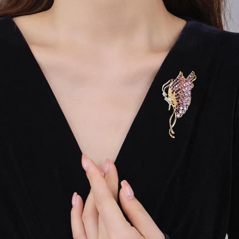 High-End Pearl Floral Suit Brooch For Women Versatile Clothing Accessory Pin