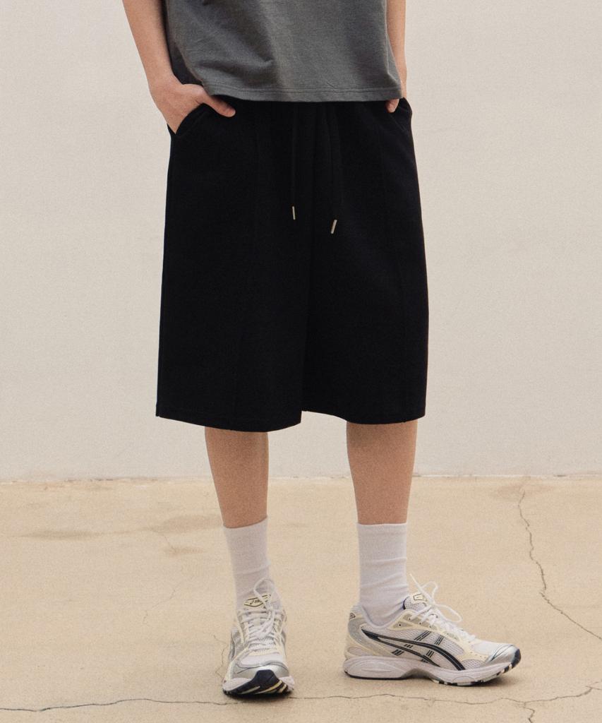 AGOD Front Line Sweat Shorts [Black]