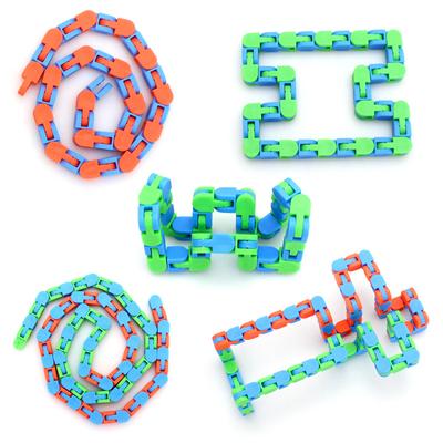 56CM Multicolorido Wacky Tracks Snap e Click Fidget Toys Crianças Cobra Quebra-cabeças Clássico Brinquedo Sensorial