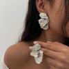 Lightweight Flower Earrings Alloy Ear Jewelry Exquisite Ear Studs  for Women