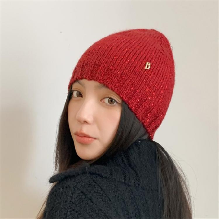 Trendy Beanies Sequins Hat for Party Goers Stage Performances Knit Hat
