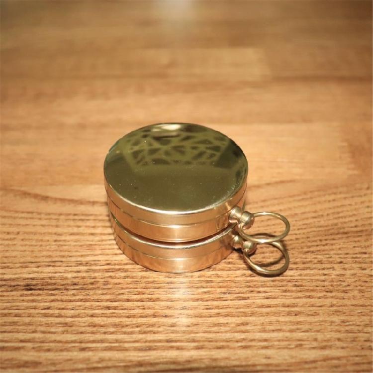 Coppers Pocket Compasses Portable Camping Compasses Outdoor Navigation Tool Decorations for Camping Hiking Boating