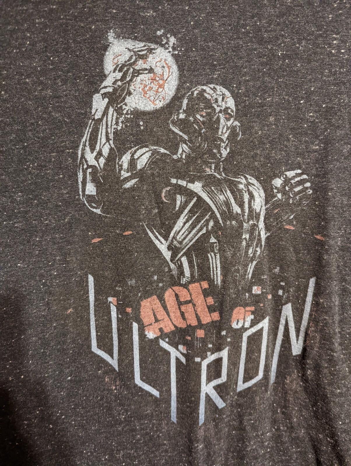 VINTAGE Marvel s Avengers Age Of Ultron Movie T-Shirt Ultron Size Medium Unisex T-Shirt XXL