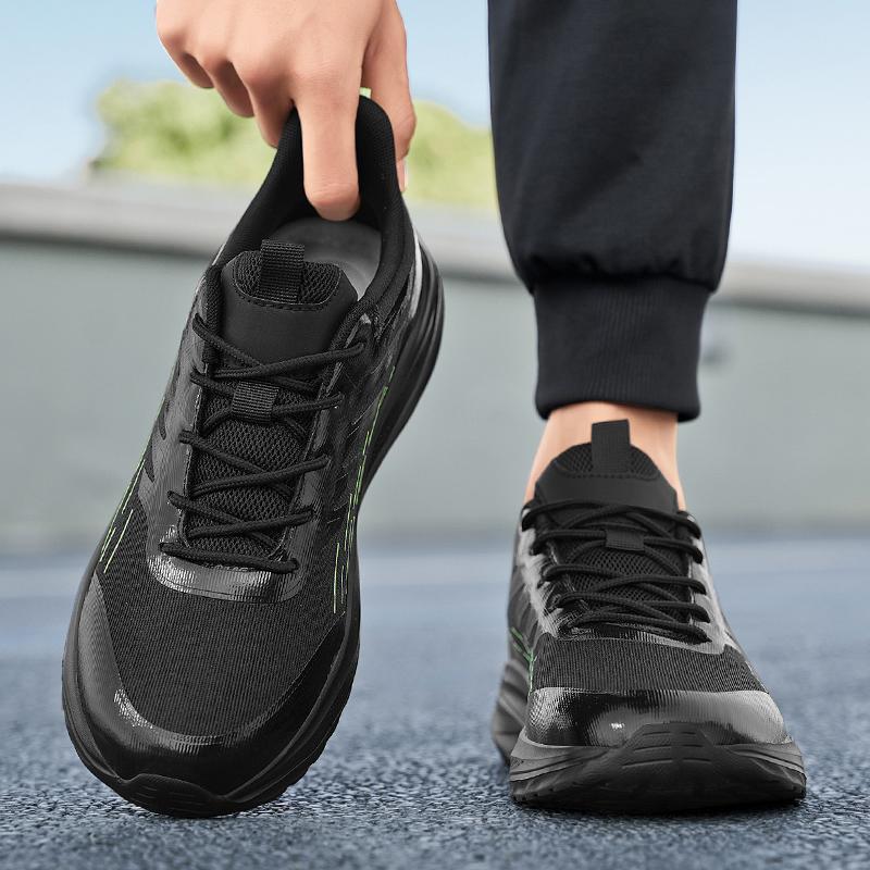 Men’s Black Sports Shoes White Running Sneakers Summer Breathable Shoes Students Large Size Jogging Shoes Light Weight