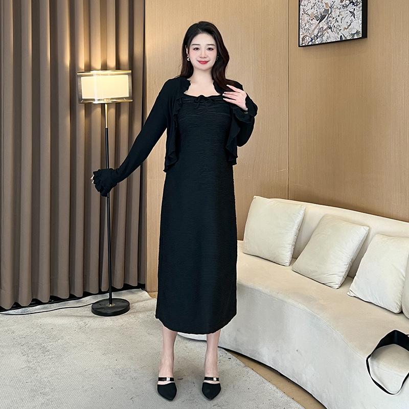 2025 Spring Shawl & Long Sleeve Camisole Dress Set - Plus Size Women's Two-Piece