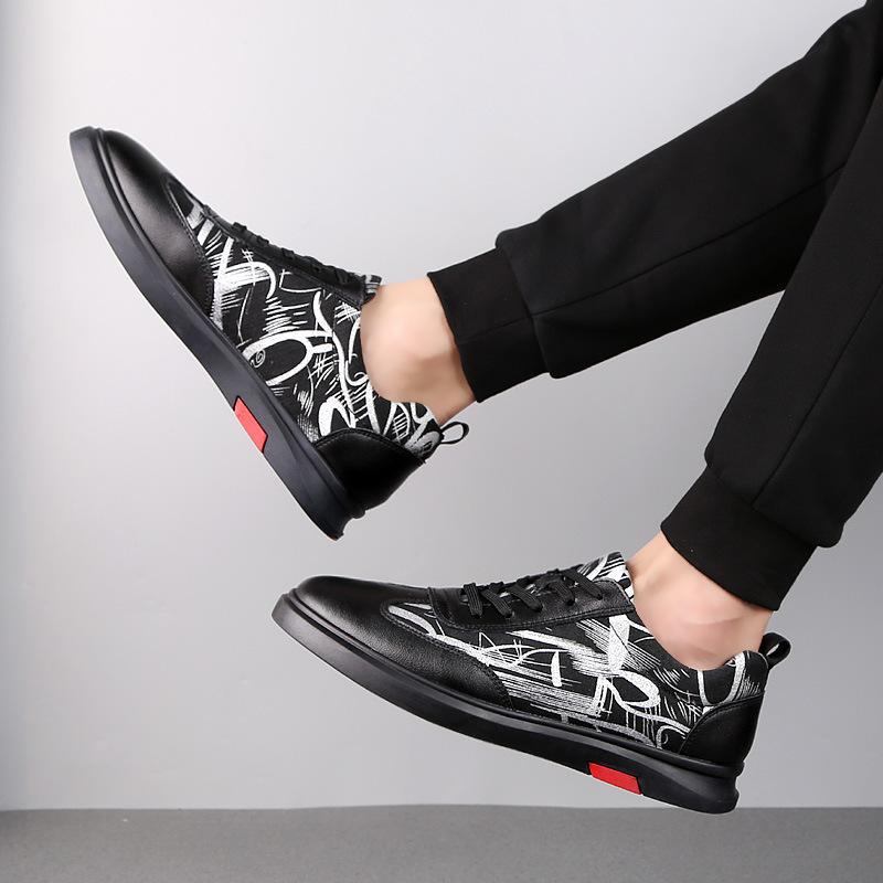 Men's shoes trendy shoes trendy sports and leisure shoes cowhide breathable autumn board shoes comfortable and versatile