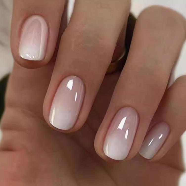 24Pz Unghie Finte Press on Ovali Corte Rosa Semplici Ombré Primaverili per Donne&Ragazze Dolci Sassy Cool Rimovibili Indossabili Nail Art