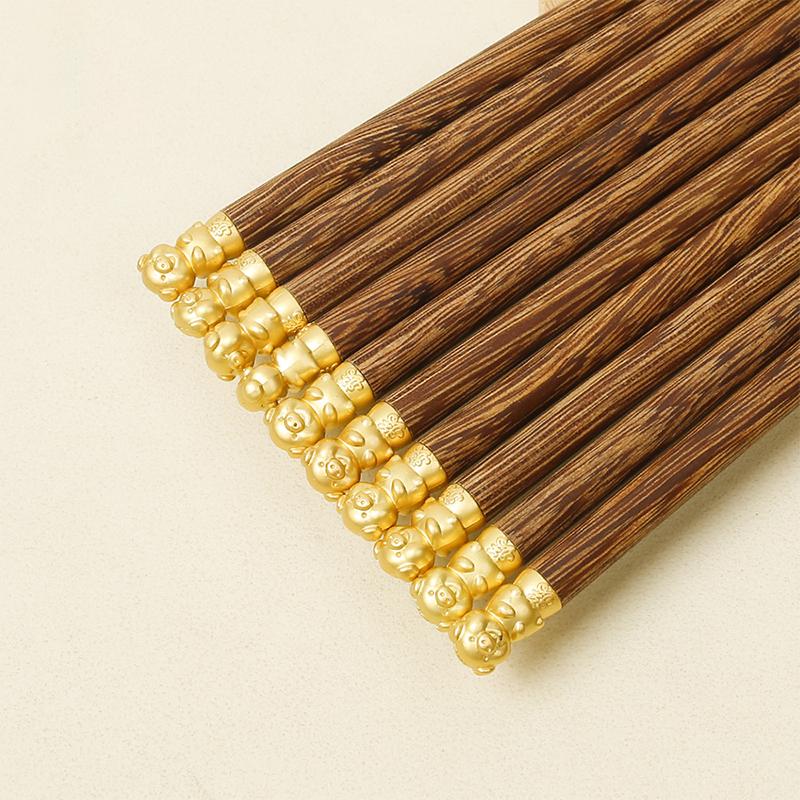 Čínský zvěrokruh Dřevěné jídelní hůlky Kawaii Sushi Pár Krásné a praktické Dřevěné nádobí