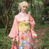 Tradiční formální japonský dámský návštěvní kimonový set pro cestování a svatby