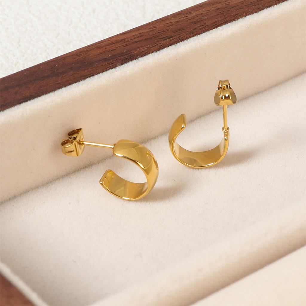 C-shaped Wide-plated Gold-plated Earrings Same Glossy Mini Earrings