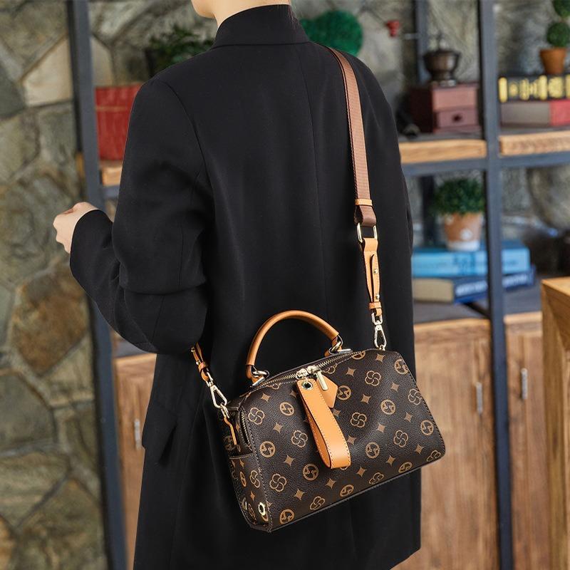 Shoulder bag simple trend texture new fashion simple messenger large capacity casual versatile handbag bag