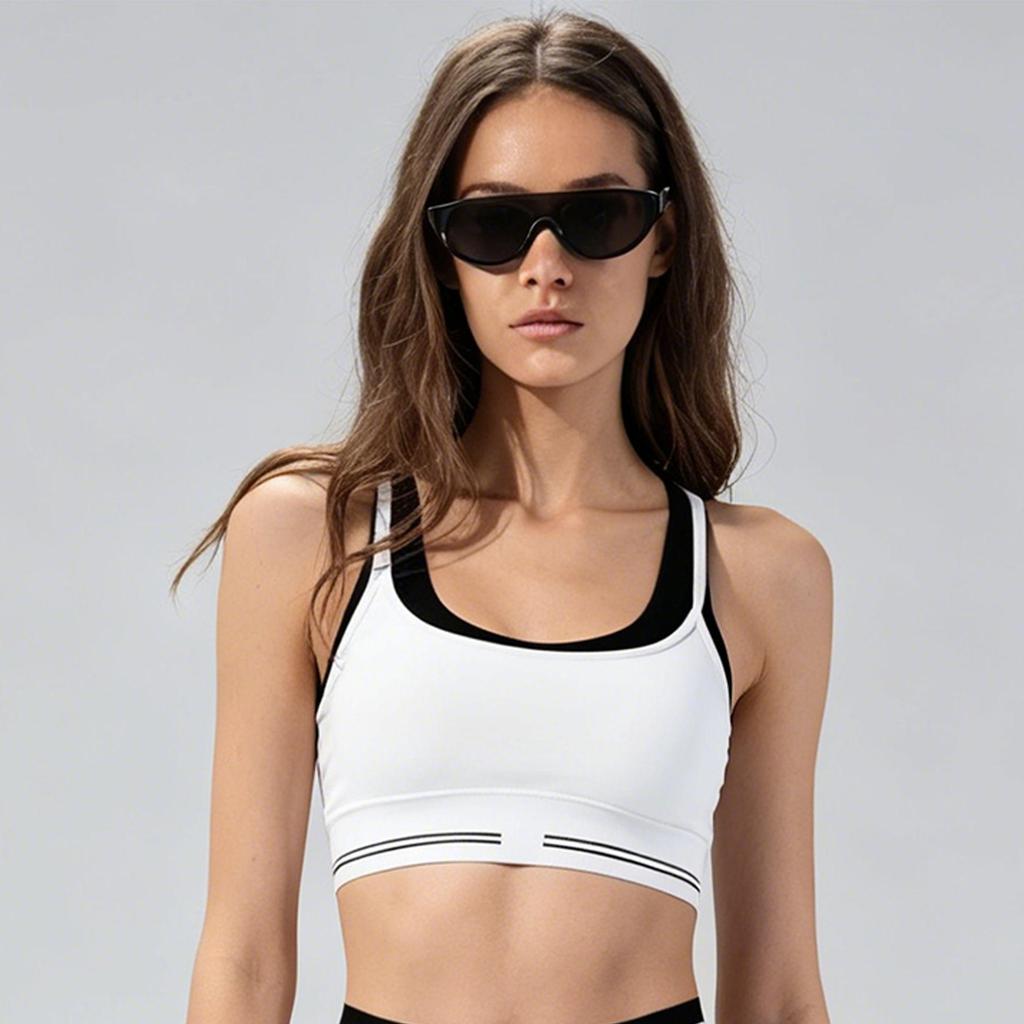Women's Shockproof Sports Bra with Chest Pads - Two-Piece Yoga and Fitness Top