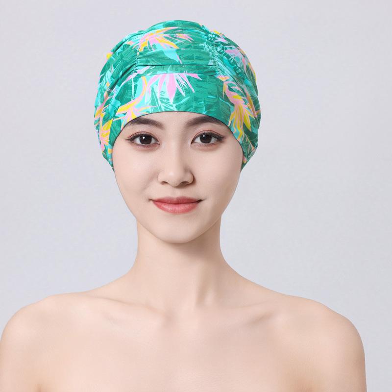 Damen Bunte Bedruckte Bandana Schwimmkappe Wasserdichtes Elastisches Material Langhaarfreundlich Schwimmen am Meer Strandzubehör