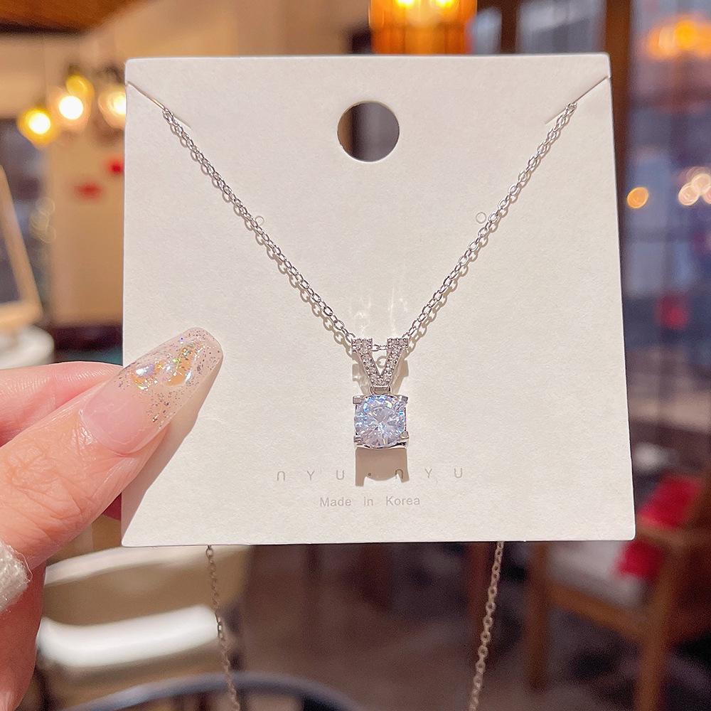 2025 Luxury Titanium-Clad Women's Summer Necklace - Non-Fading, High-End Design