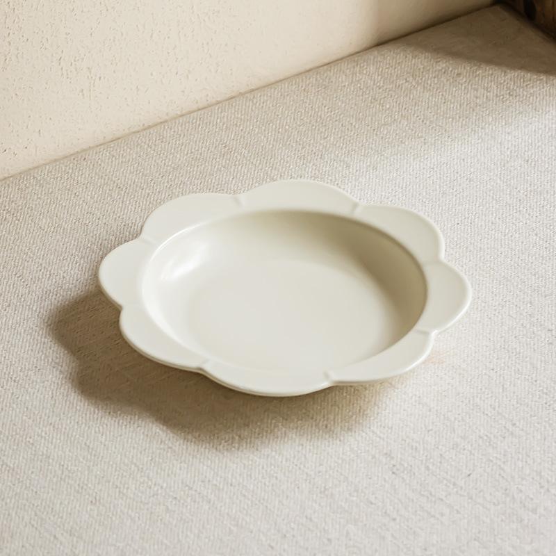 Cream French Lace Plate Ceramic Plate Household Cute Dish Plate Creative Tableware Deep Plate Dessert Plate