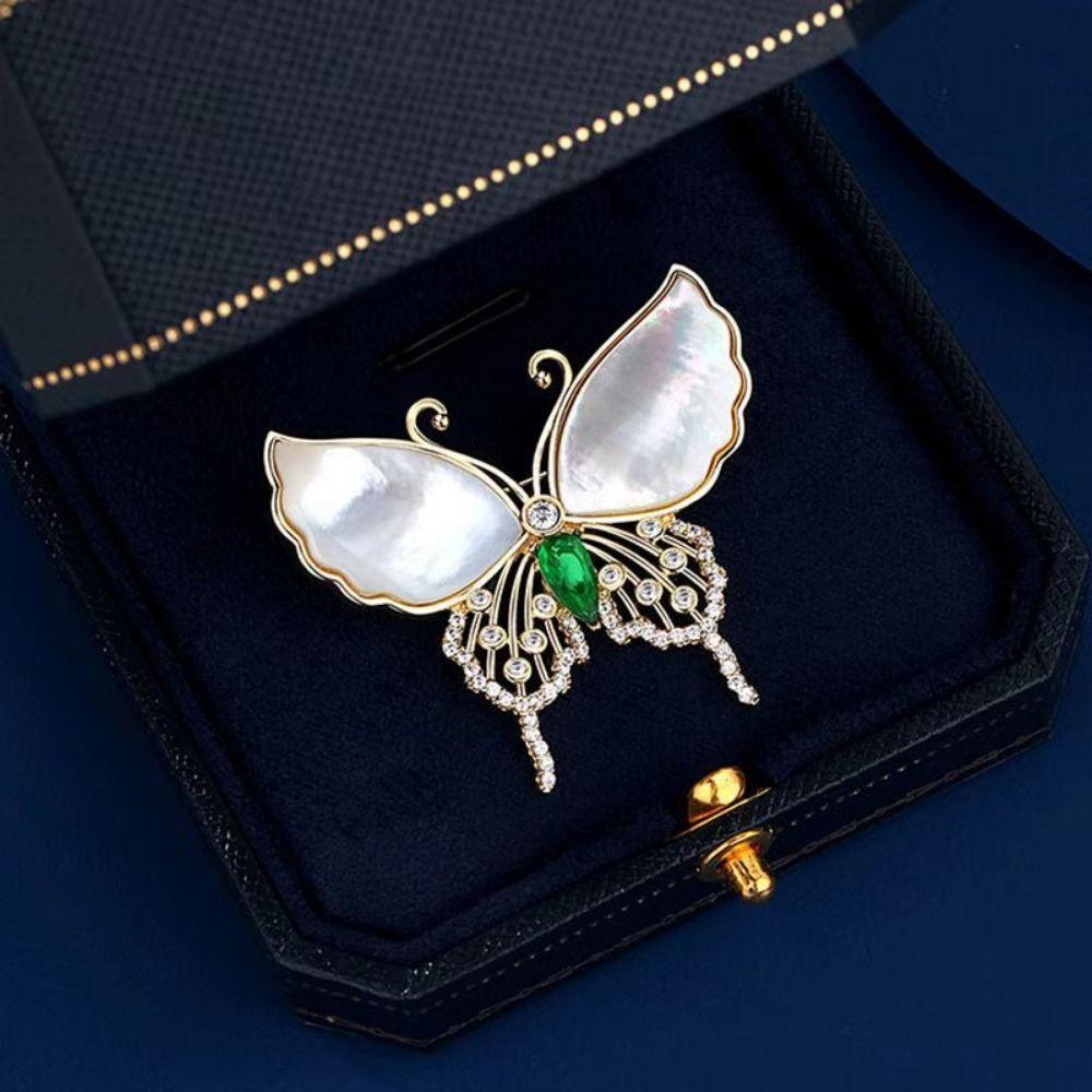 Elegant Women Lapel Pins Retro Style Safety Pins Clothing Accessories Butterfly Brooches Girl