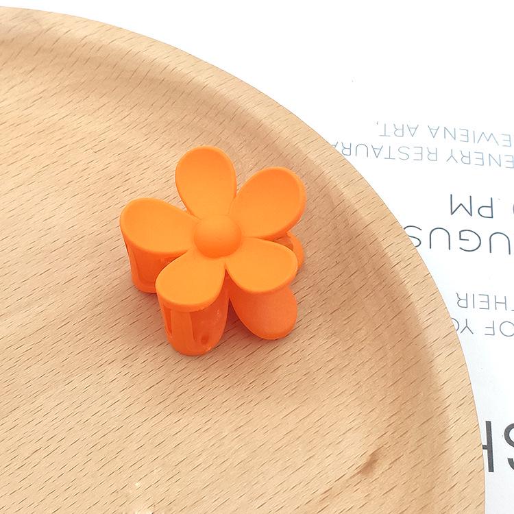 Matte Flower Hair Claw: Five-Petal Clip for Updo & Ponytail