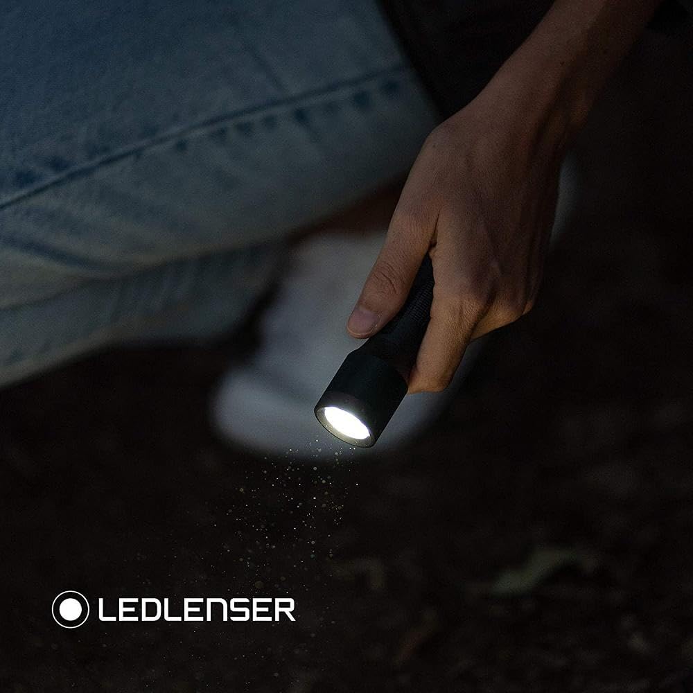 Ledlenser P4R Core LED Penlight USB Reîncărcabil Japonez Negru Mic [Produs original]