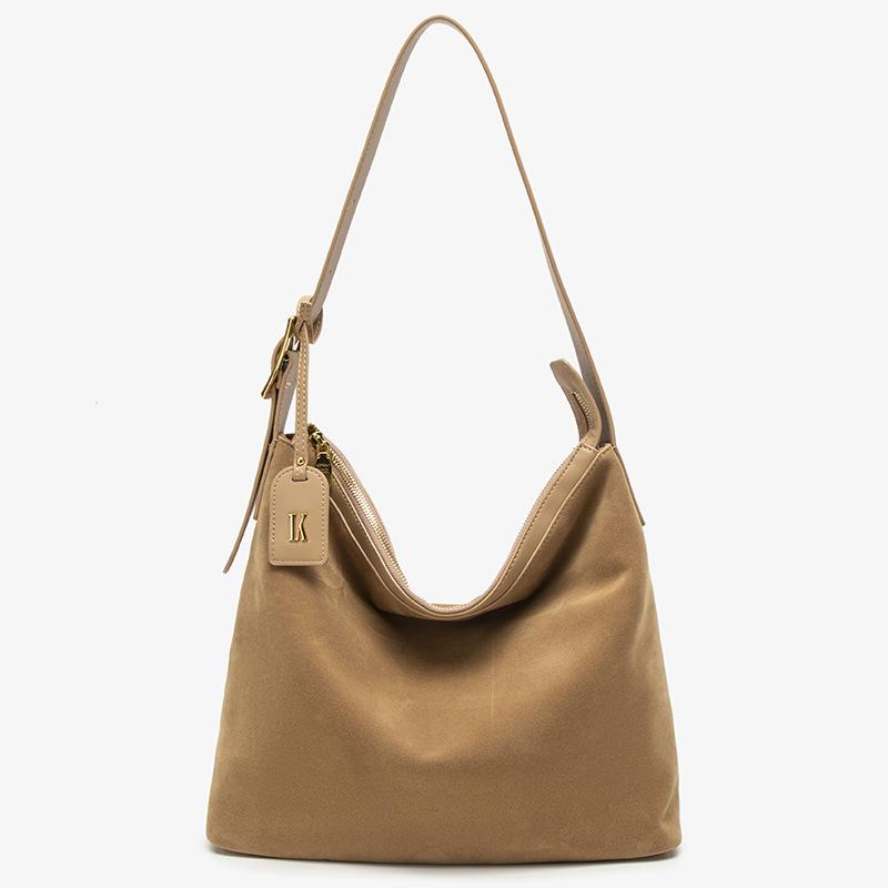 2025 Fall/Winter New Niche Women's Bag Fashionable Matte Finish High-End Soft Single-Shoulder Underarm Bag Large Capacity Tote Bag