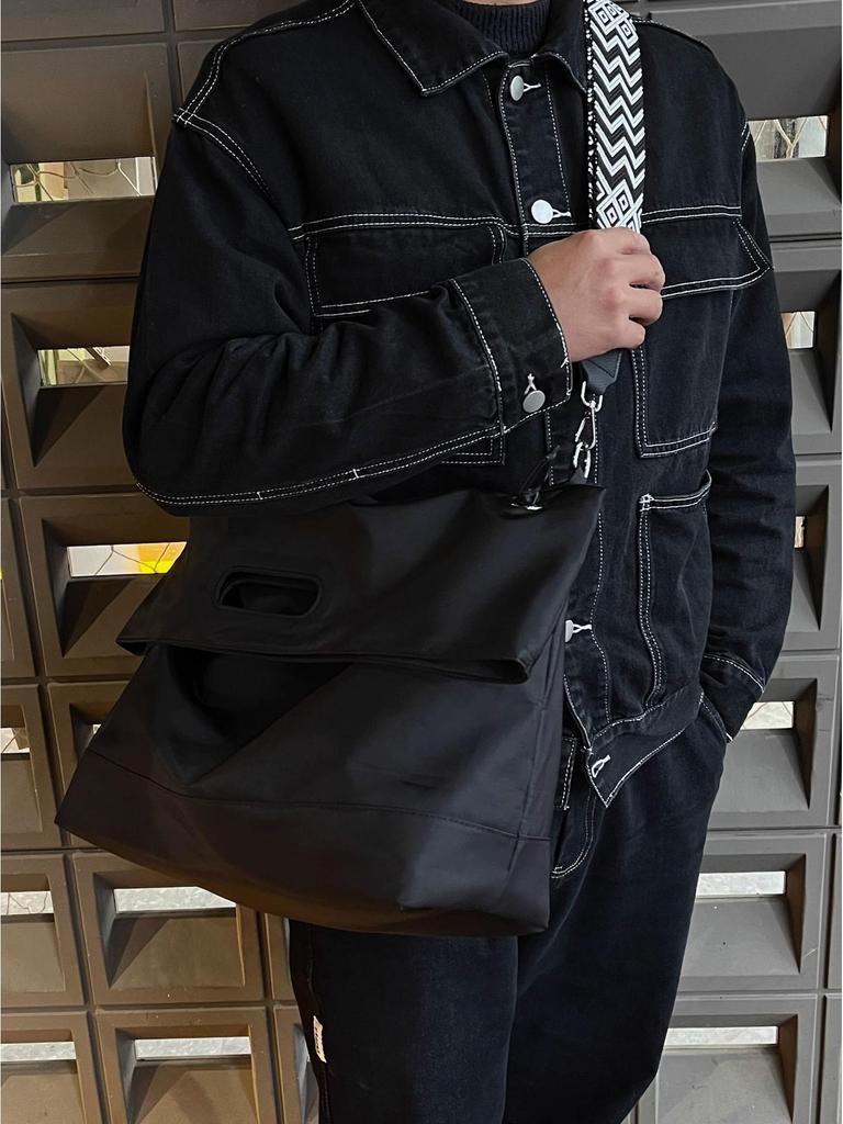 Men's Black High-End Large Capacity Tote & Crossbody Sports Bag