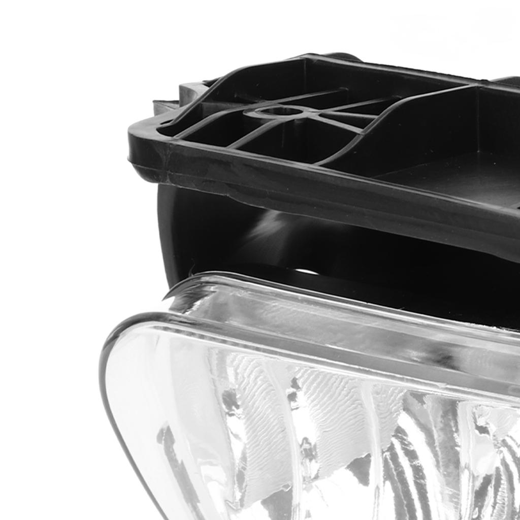 15190982 High Brightness Strong Light Penetration Bumper Fog Lights IP67 Waterproof Long Lifespan for Car