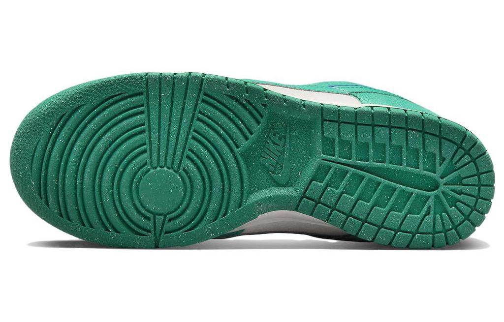 Nike Dunk Low Se 'Sail Neptune Green' Damen DO9457-101