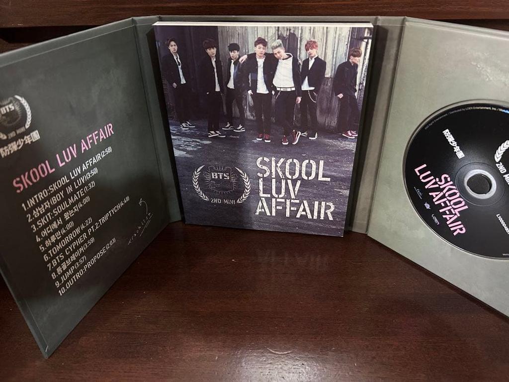 [USED] BTS SKOOL LUV AFFAIR CD