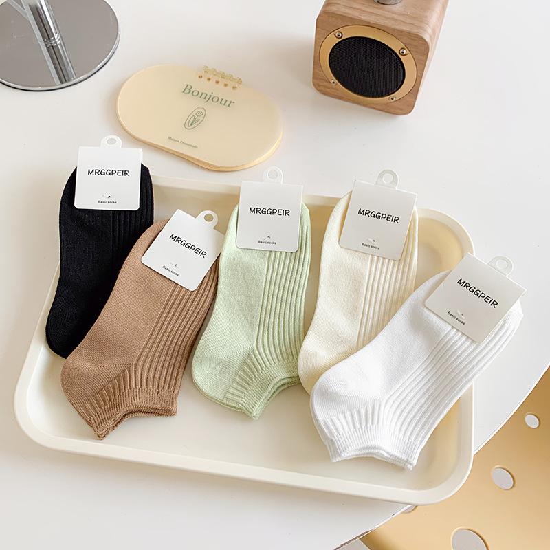 Female Spring and Summer Pure Color Pure Cotton Shallow Mouth Student Short Tube Socks