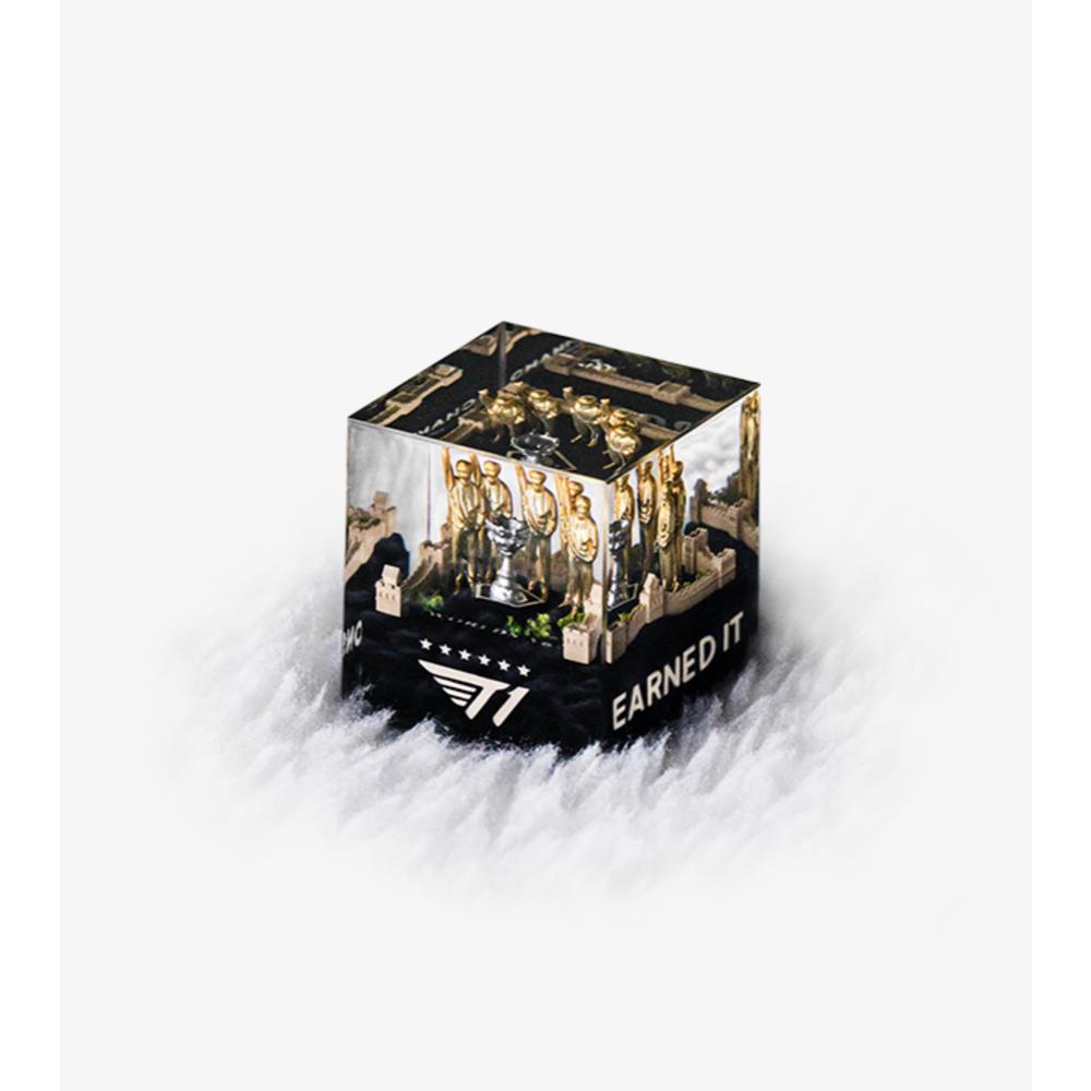 T1 2025 Чемпионы мира Artisan Keycap 2025  World Champions Artisan Keycap